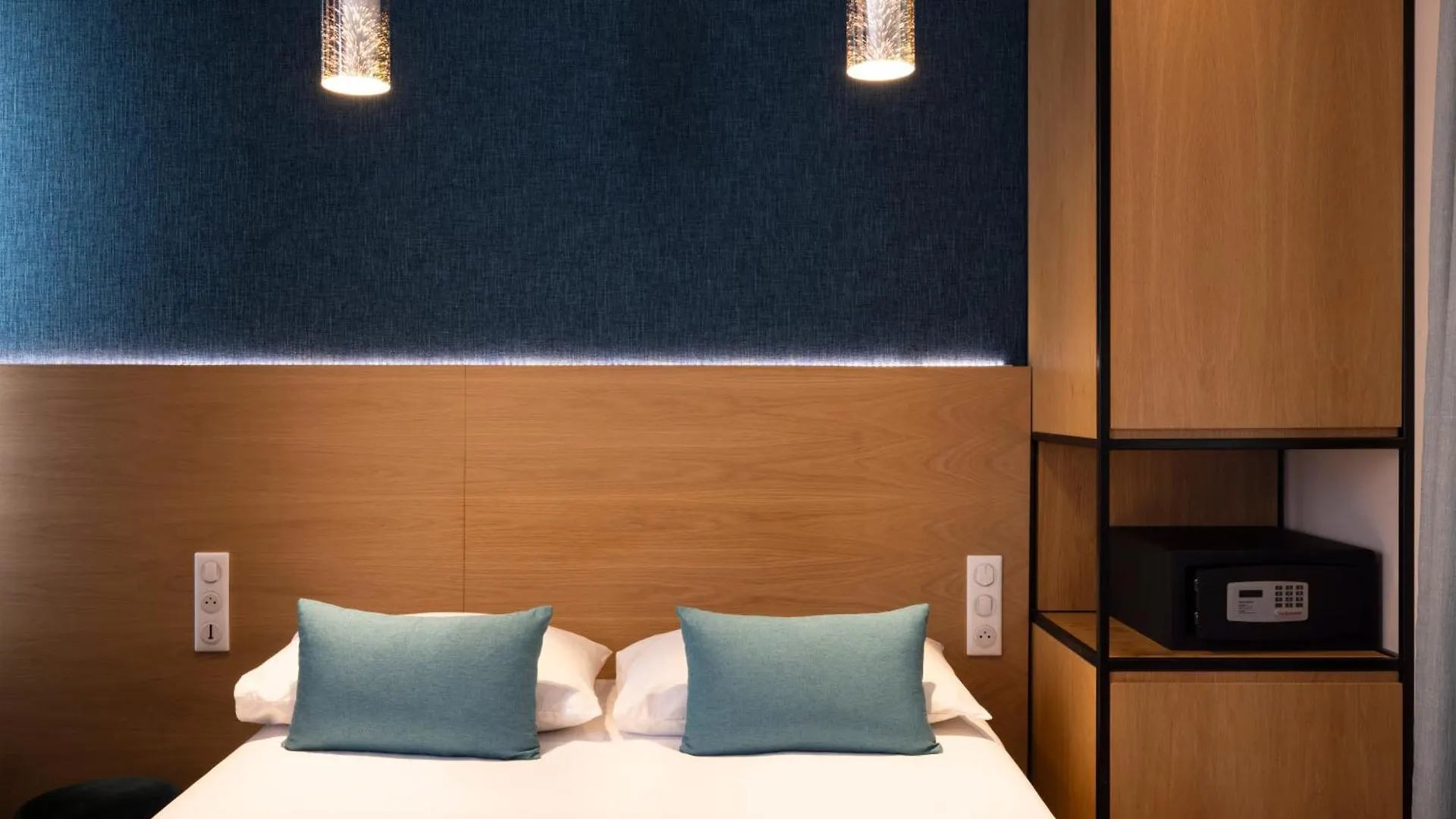 Hotel Elixir Paris 3*,