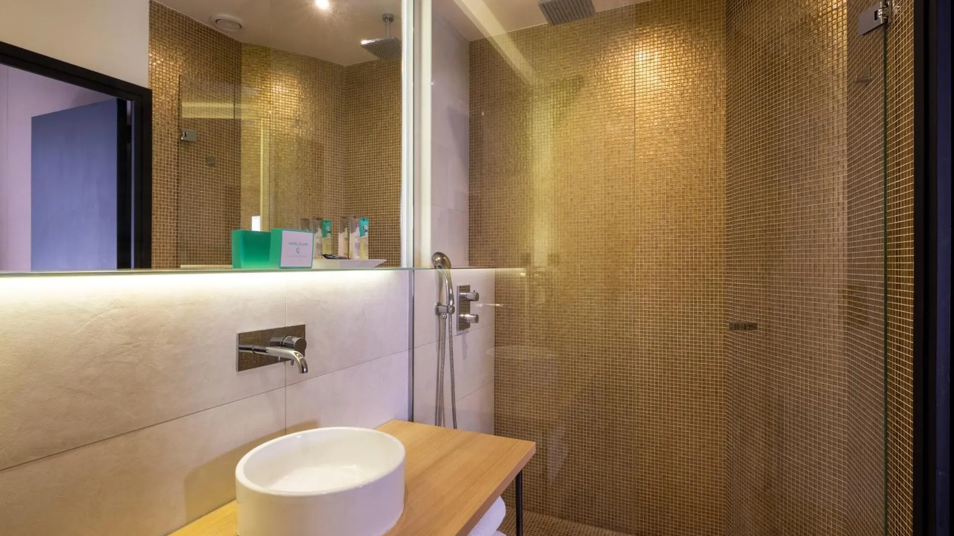 Hotel Elixir Paris 3*,