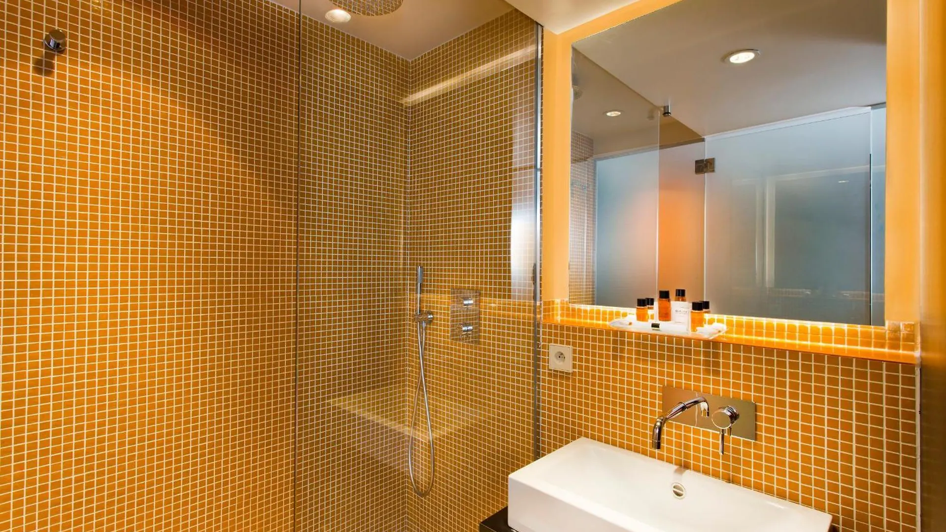 Hotel Elixir Paris 3*,  France
